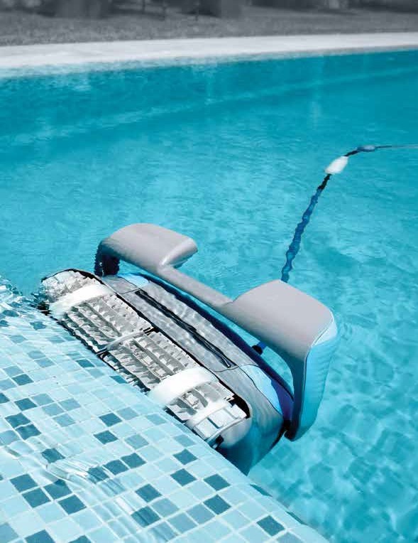 Bella La mia Piscina! E Ora chi la pulisce? Gli Amici Robot